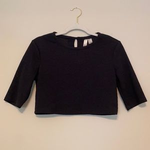 Black crop top 3/4 length sleeves